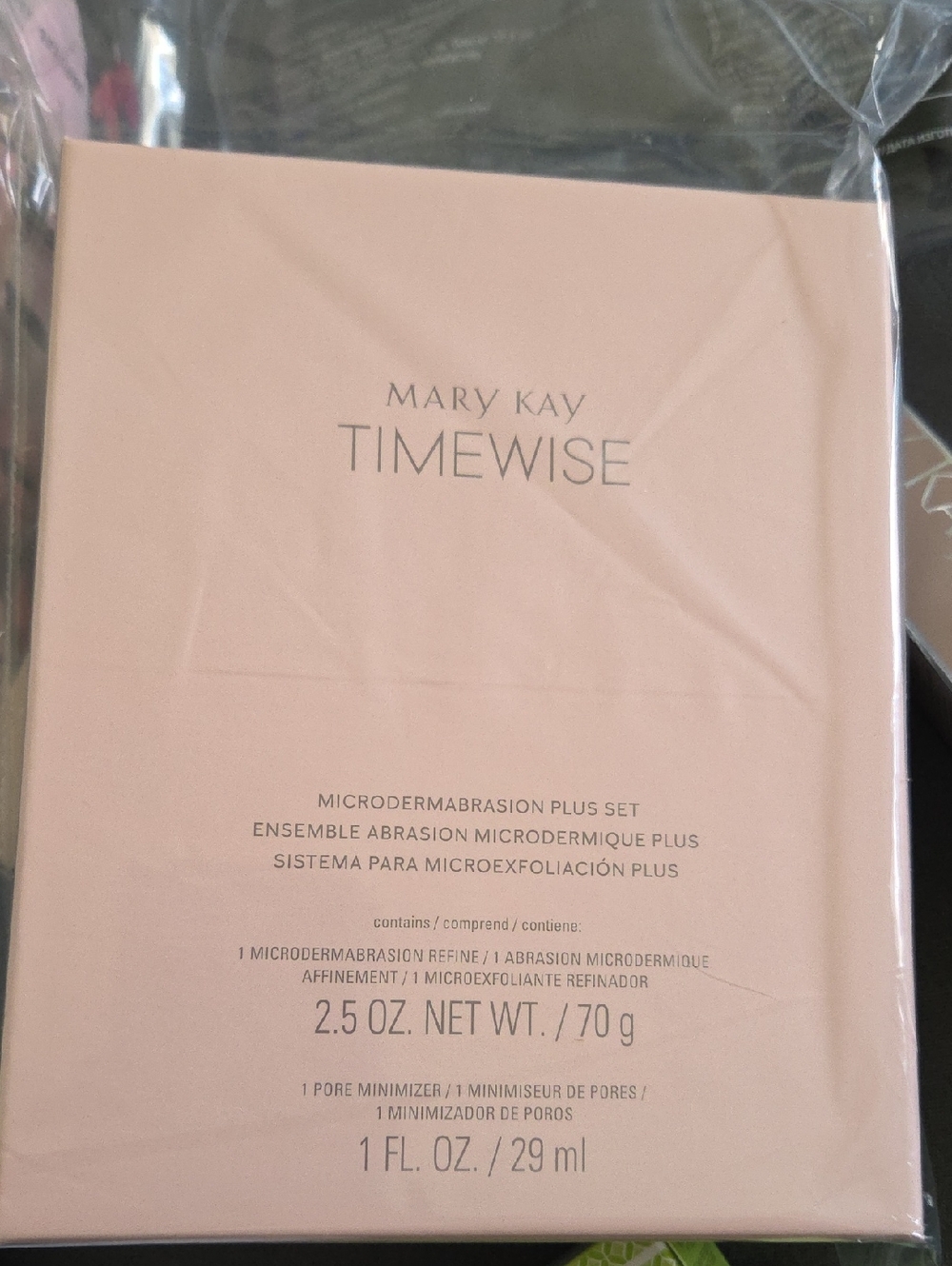 Mary Kay TimeWise Microdermabrasion Plus Set - Light Pink Packaging